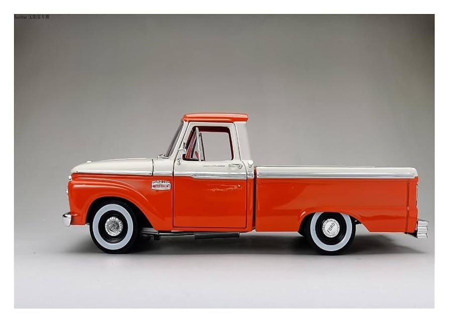 新品未開封　フォード F100 トラック 1/18スケールダイキャストメタル s-l400.jpg